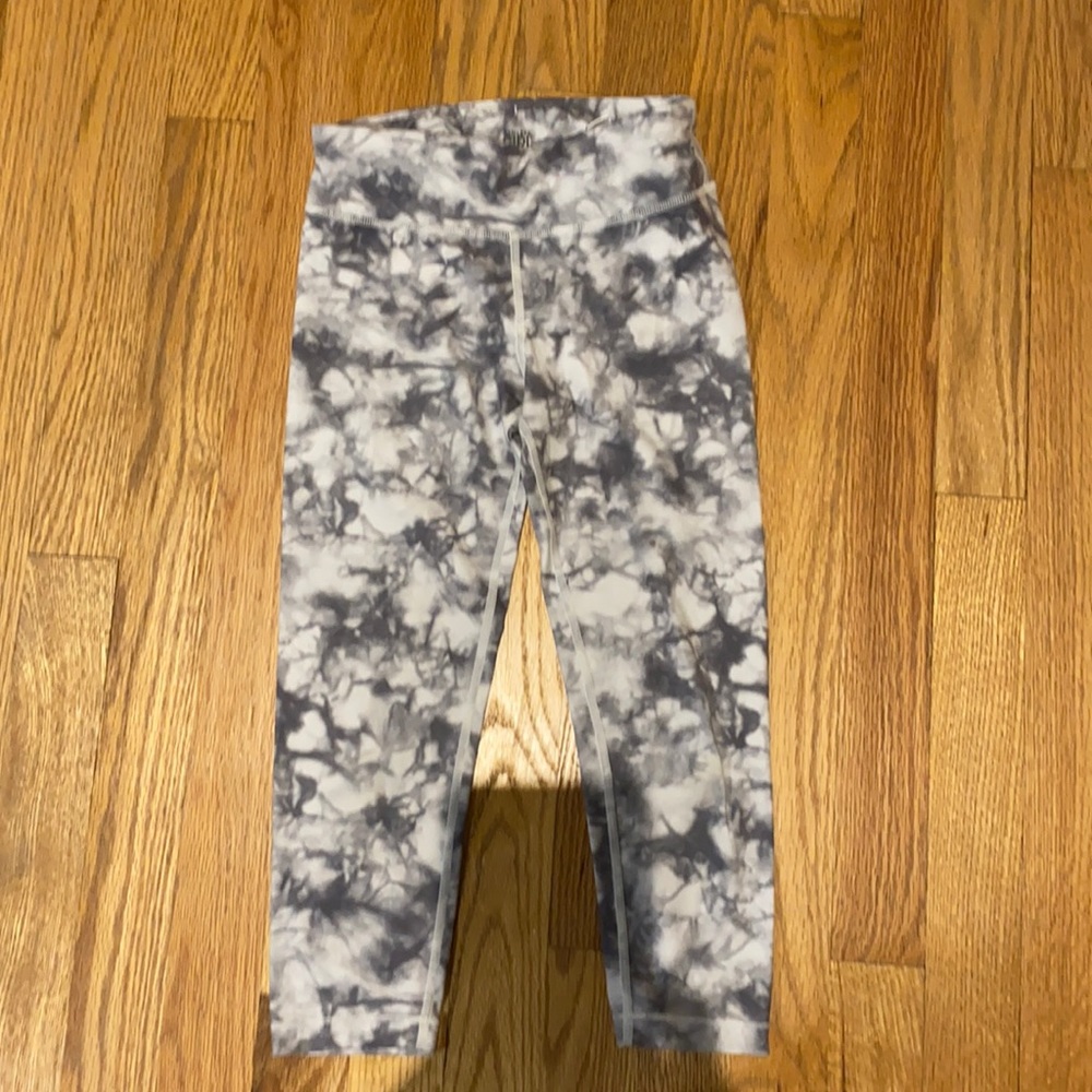 Athleta girl tie dye Capri leggings